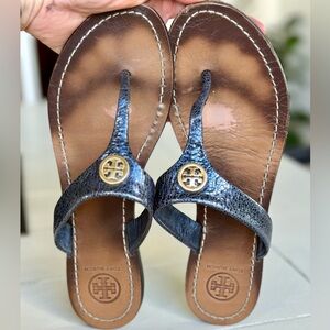 Tory Burch Cameron Metallic Blue Embossed Leather Thong size 6.5
